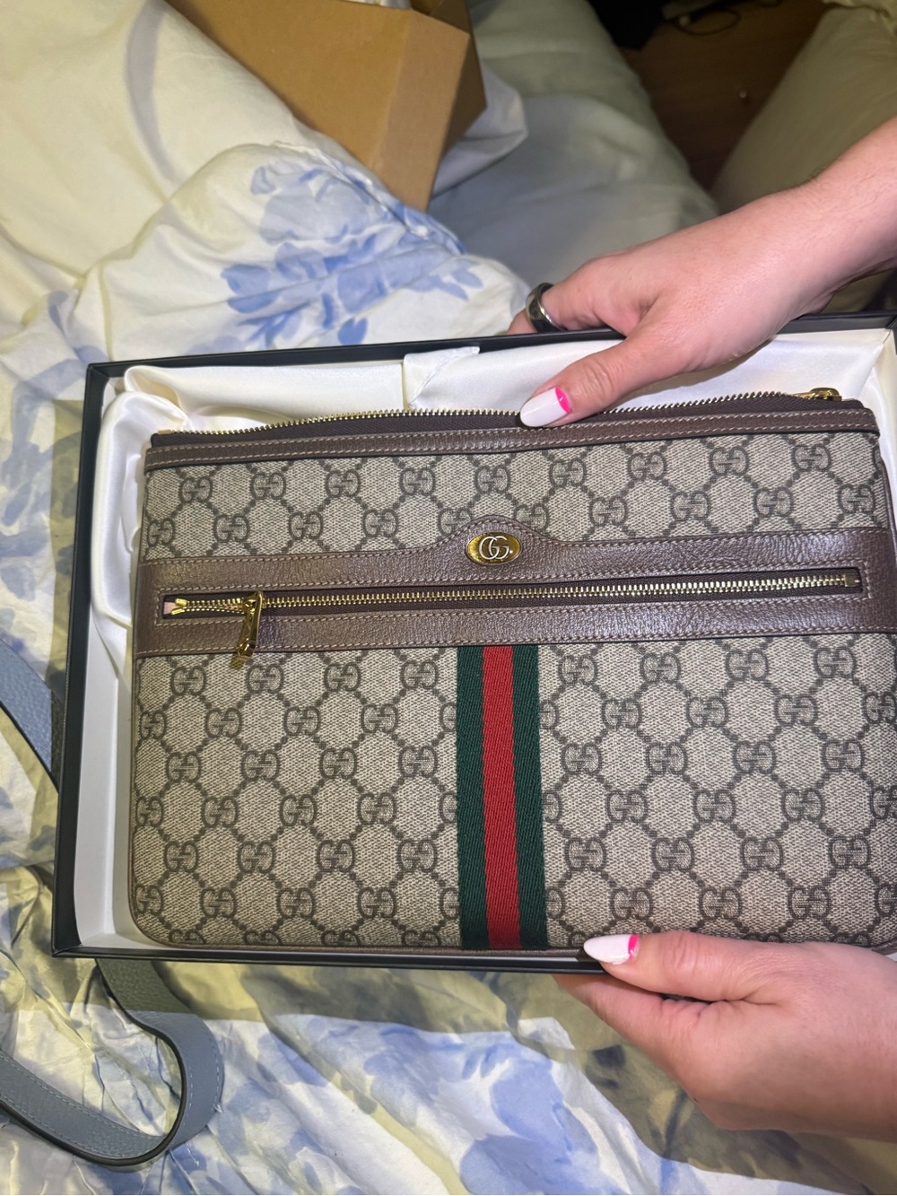 Gucci Beige GG Supreme Canvas Clutch with Green and Red Web
